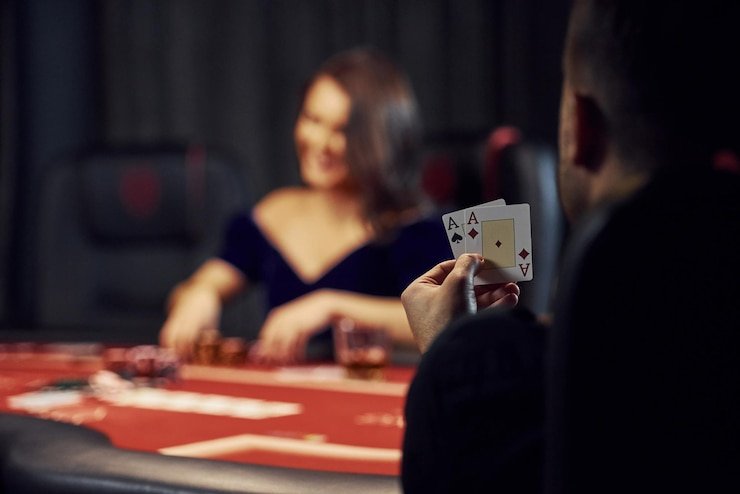 Philippines users comparing promotion details with game and sports options